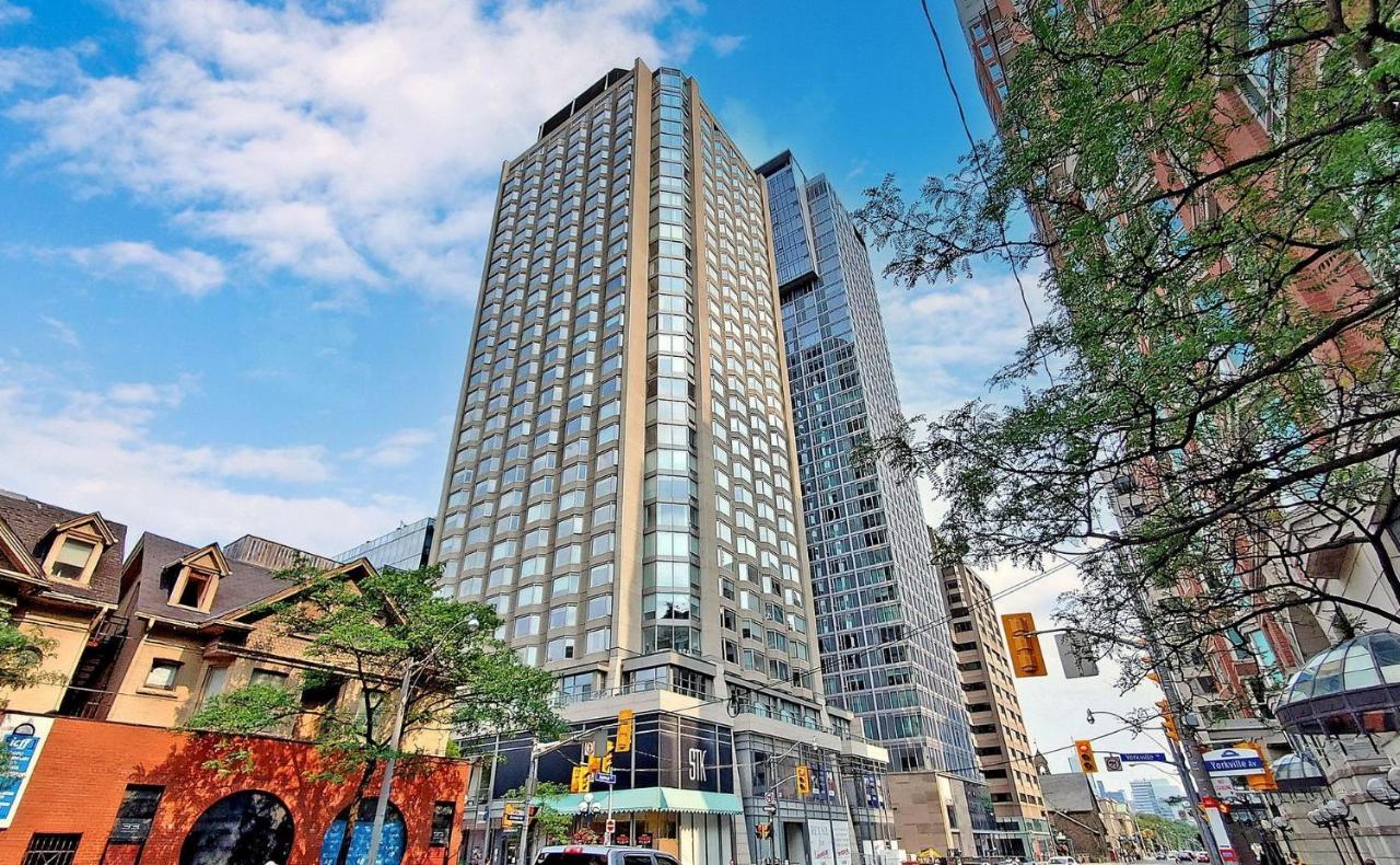 University Of Toronto Utsg Suites Ngoại thất bức ảnh